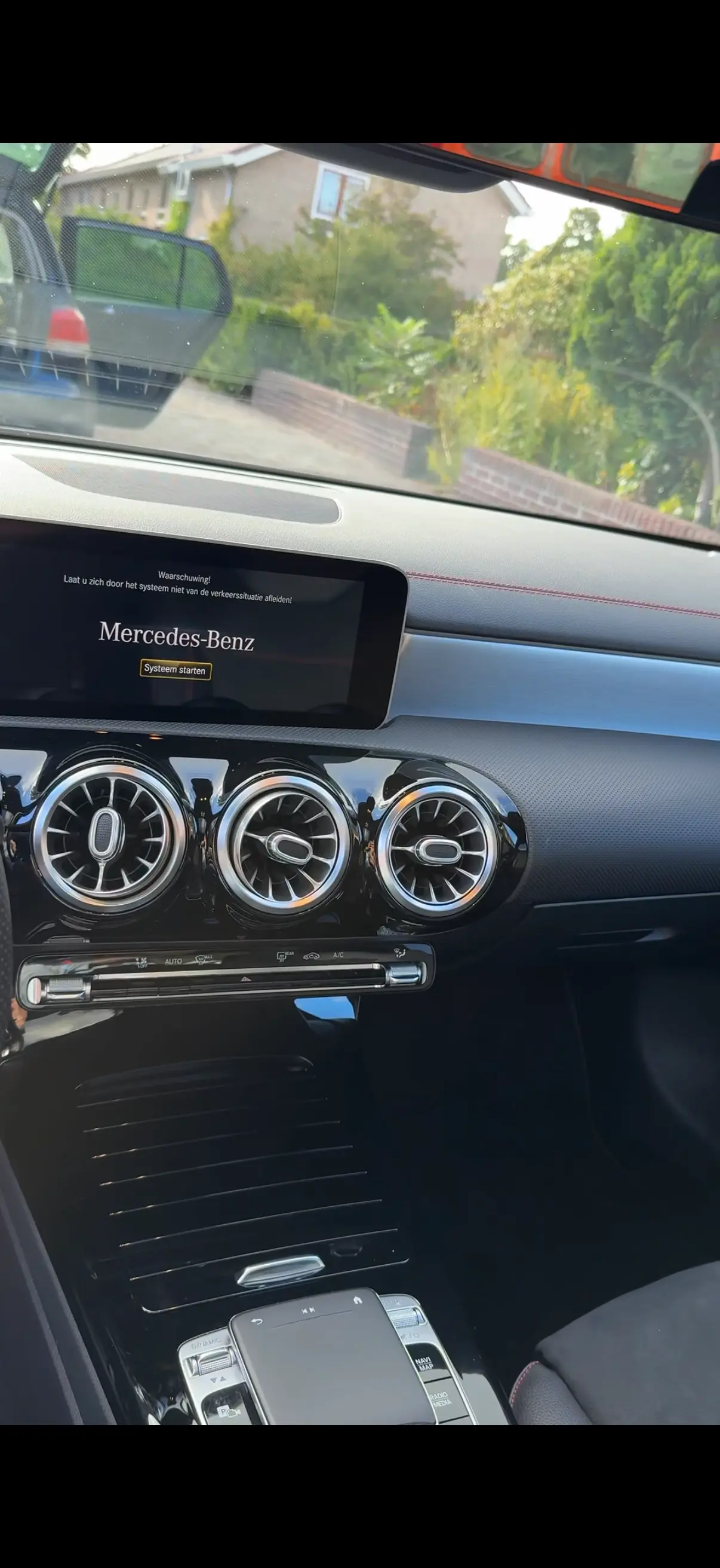 Professionele reiniging van het auto-interieur